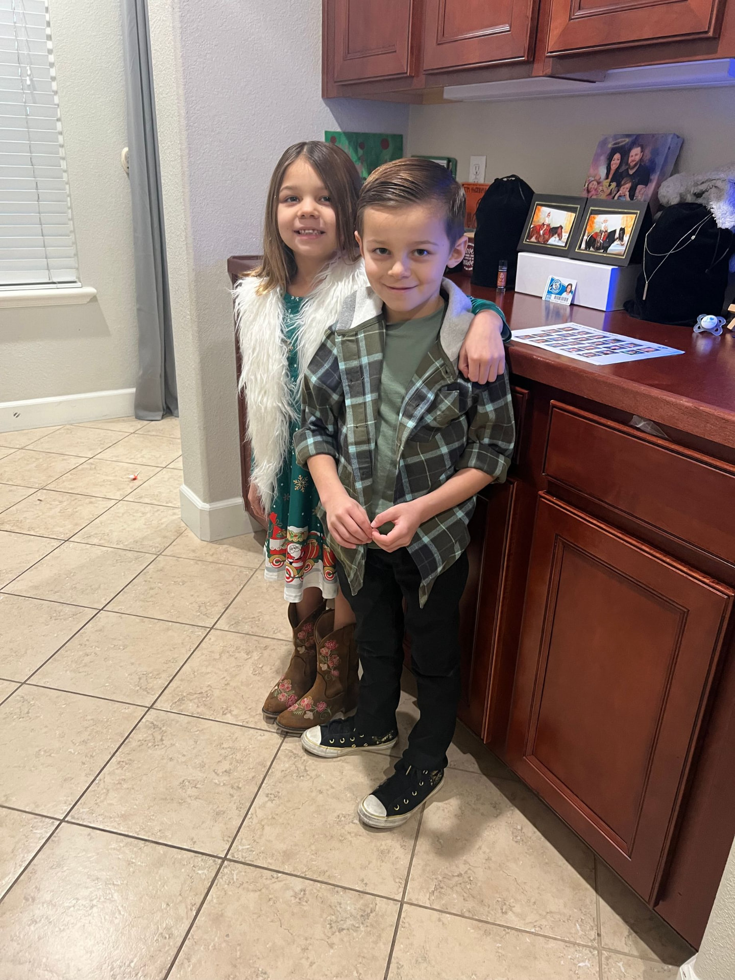 Travis Nunes's kids dressed up at home during the holidays